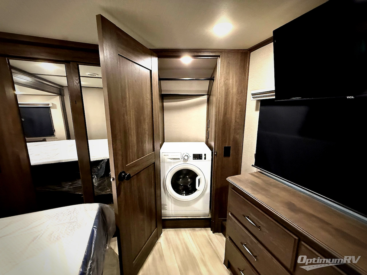 2022 Grand Design Solitude 390RK Photo 16