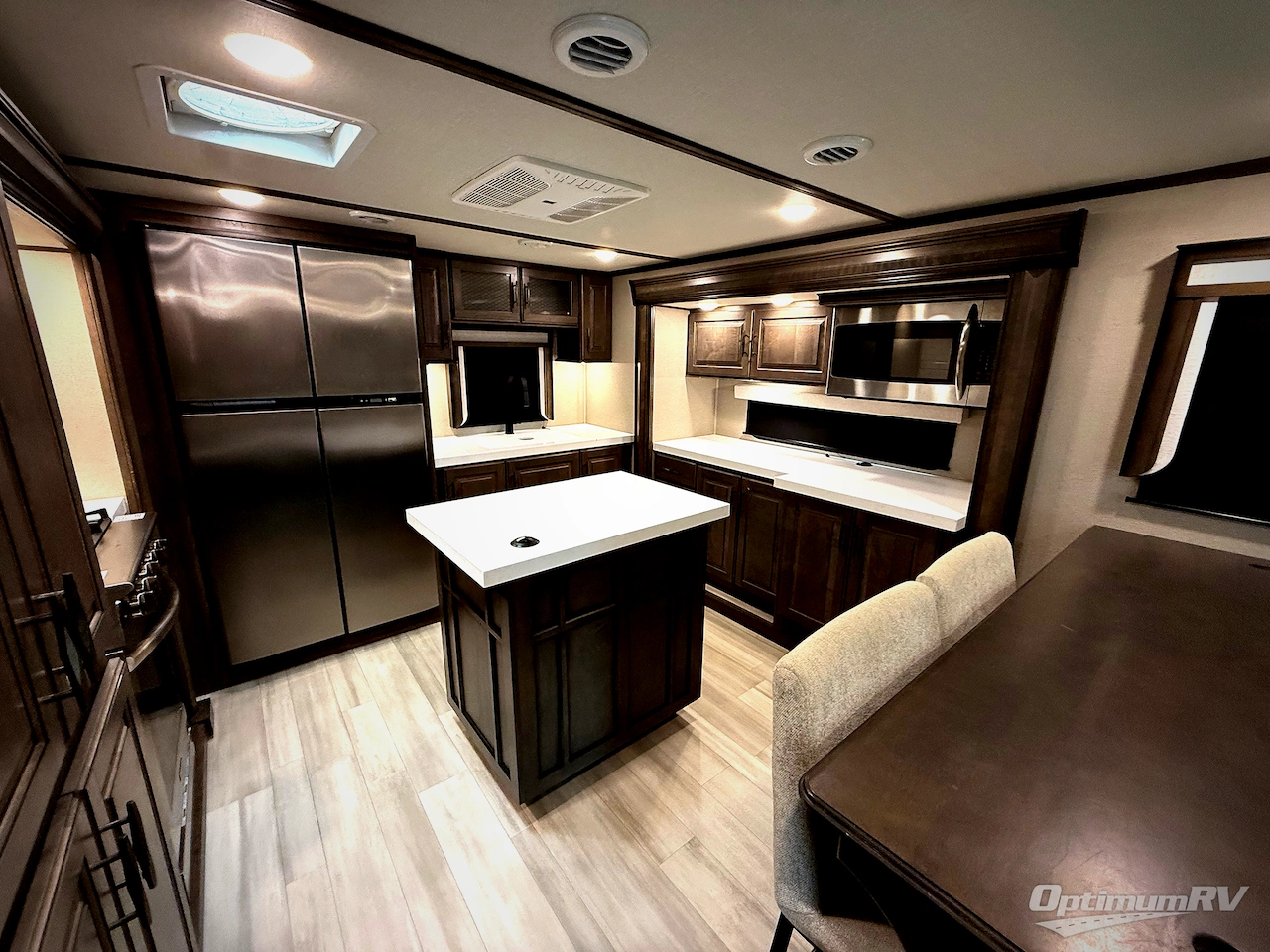 2022 Grand Design Solitude 390RK Photo 24