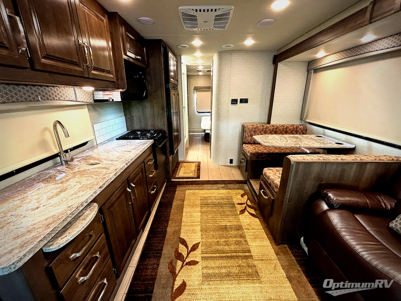 2019 Jayco Greyhawk 29MV Photo 4