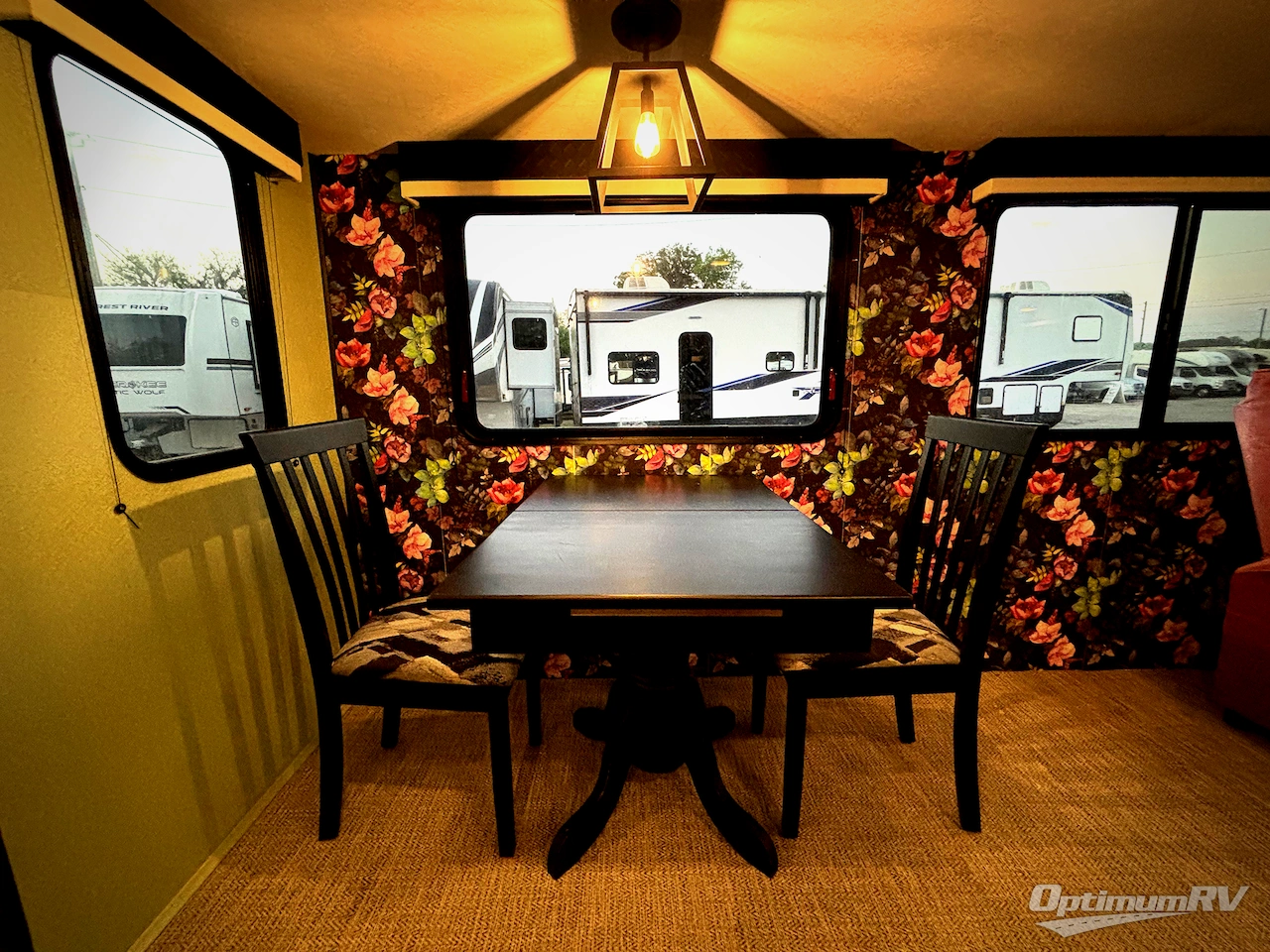 2021 Heartland Mallard 335 Photo 15