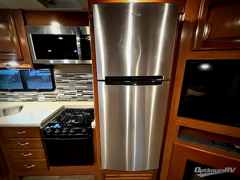 2018 Holiday Rambler Vacationer XE 32A RV Photo 4