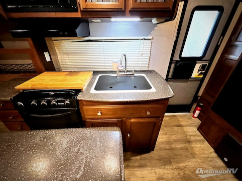 2018 Coachmen Freedom Express Ultra Lite 192RBS RV Photo 3