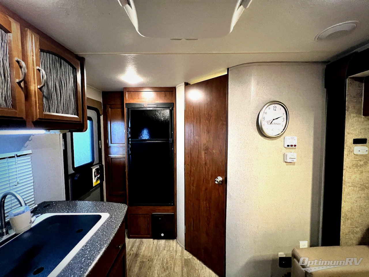 2018 Coachmen Freedom Express Ultra Lite 192RBS Photo 5