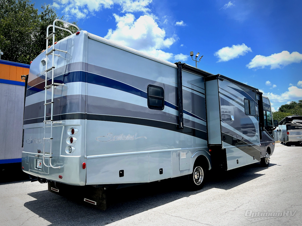 2006 Fleetwood Southwind 36B Photo 3
