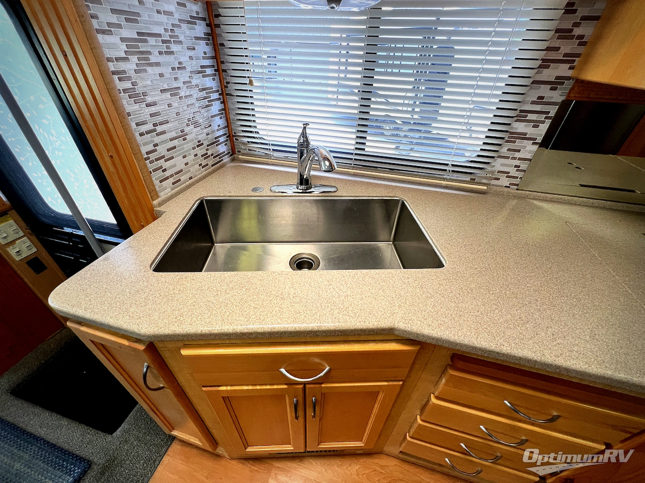2006 Fleetwood Southwind 36B Photo 12