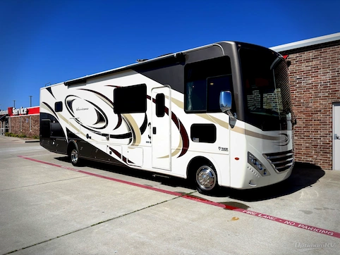 Used 2018 Thor Hurricane 34P Featured Photo