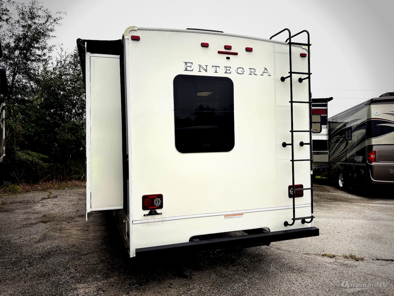 2025 Entegra Odyssey 31F Photo 3