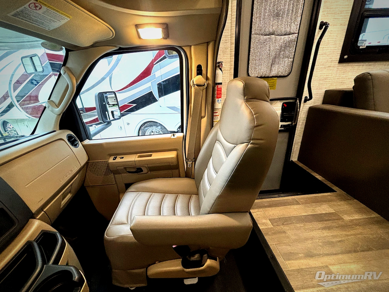 2025 Entegra Odyssey 31F Photo 7