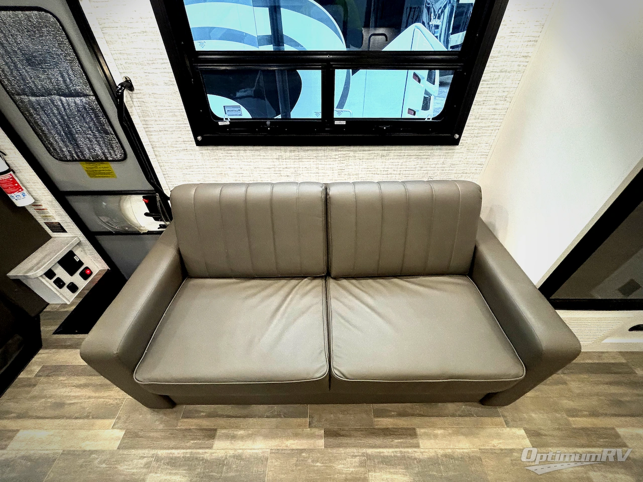 2025 Entegra Odyssey 31F Photo 19