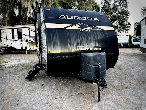 Used 2025 Forest River Aurora Light 15RDX Featured Photo