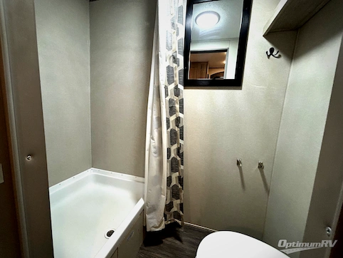 2025 Forest River Aurora Light 15RDX RV Photo 3