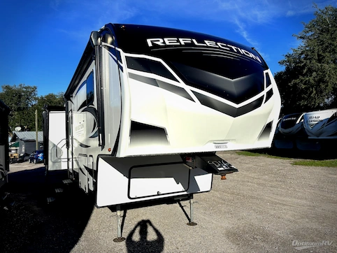 Used 2021 Grand Design Reflection 320MKS Featured Photo