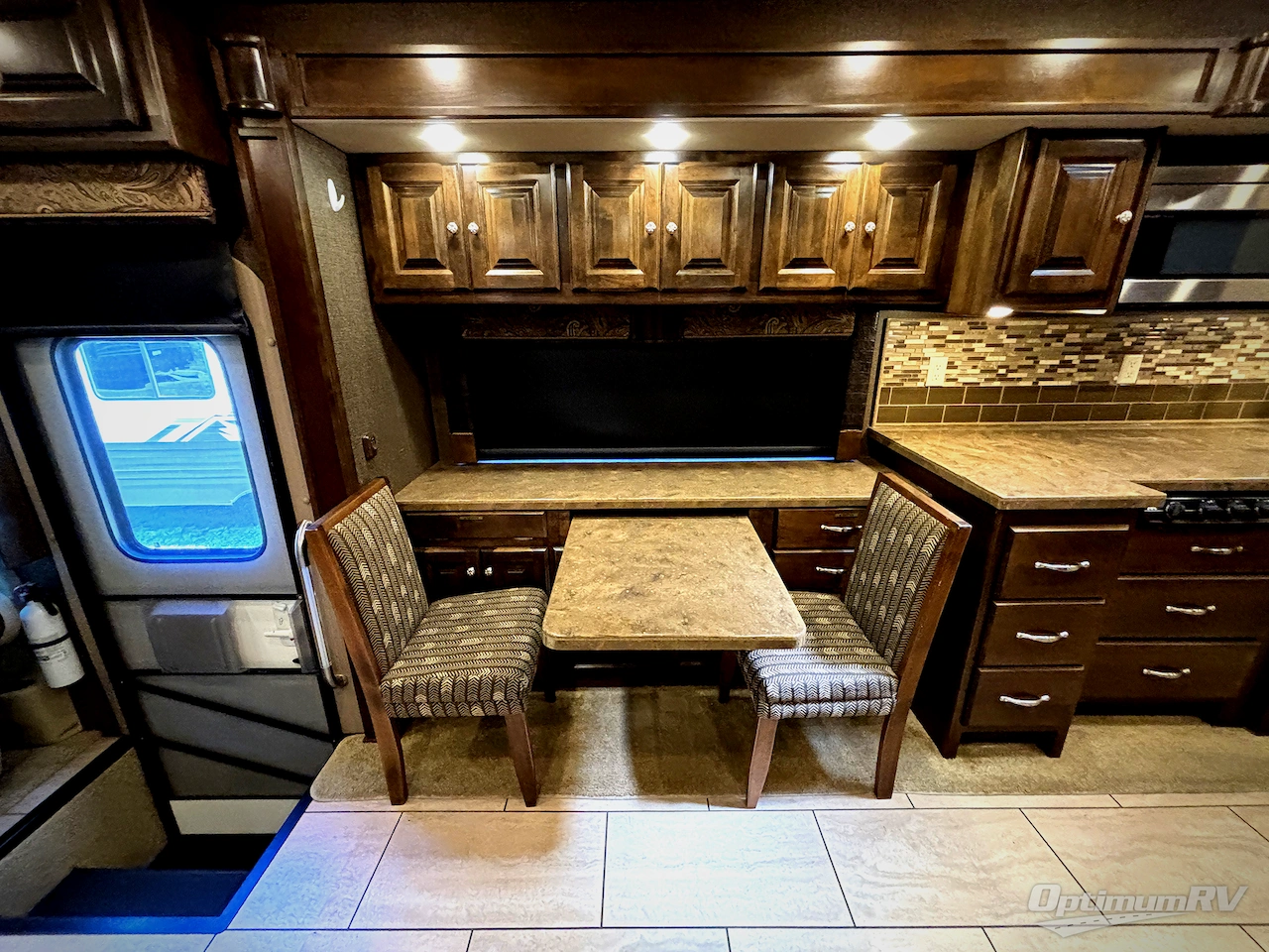 2016 Tiffin Allegro 34 PA Photo 13