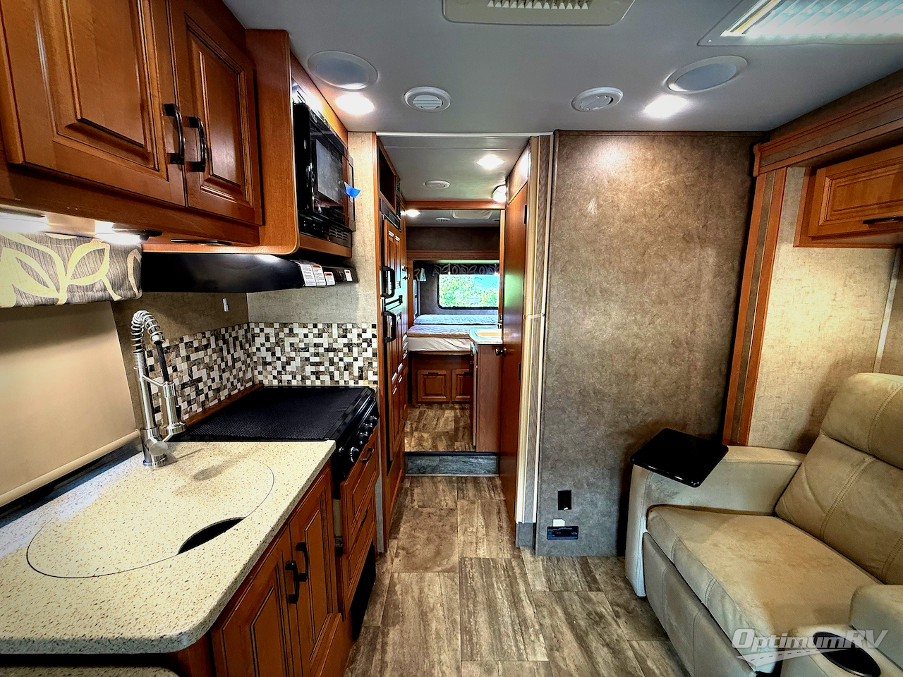 2016 Forest River Forester MBS 2401R Photo 5