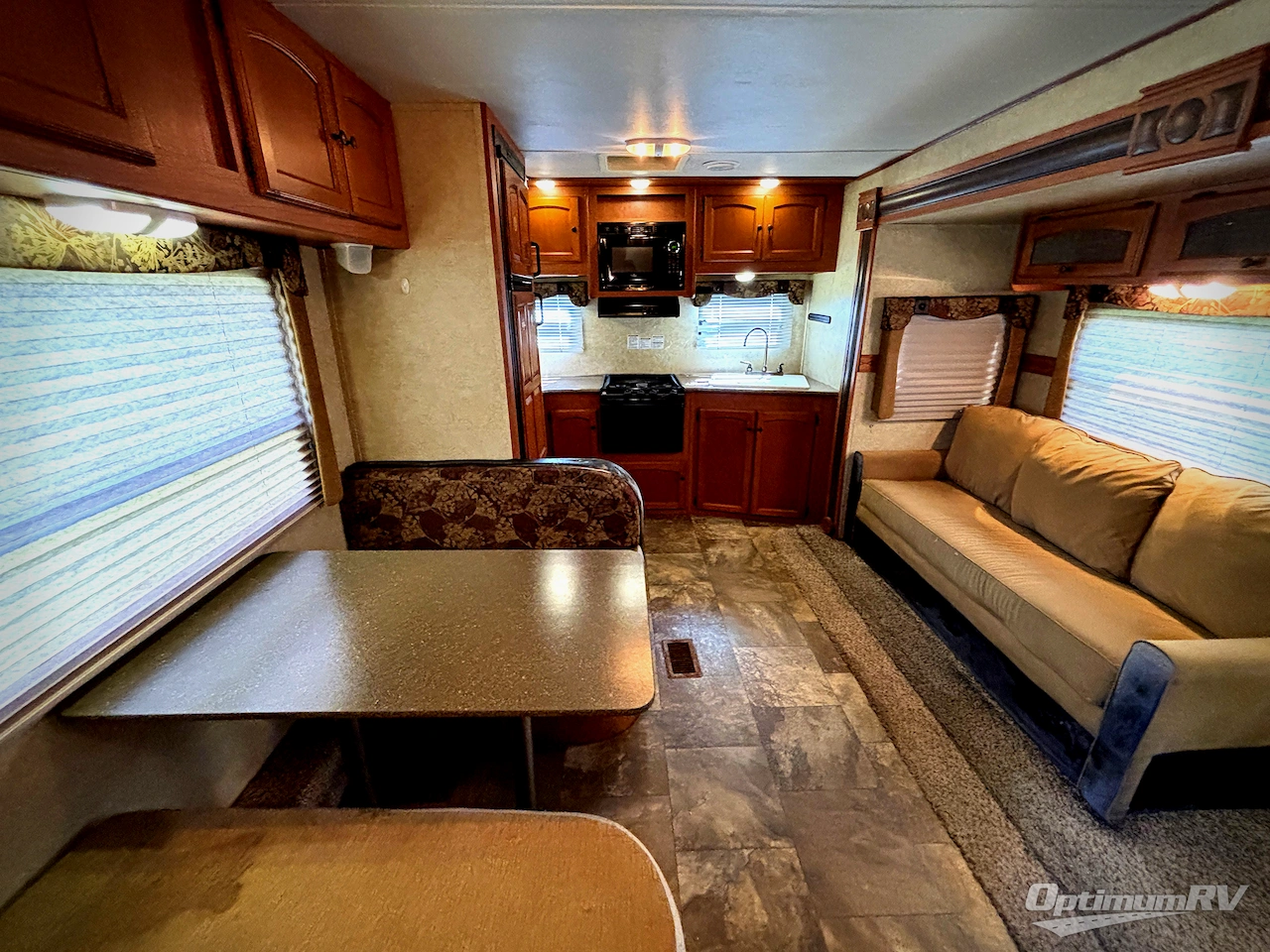 2013 Gulf Stream Streamlite XLT 27RKS Champagne Series Photo 3