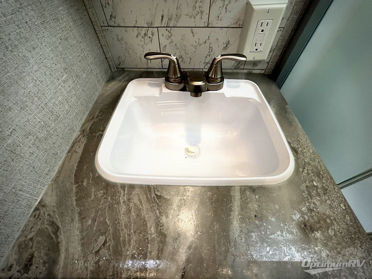2020 Forest River Wildwood 29VBUD Photo 9