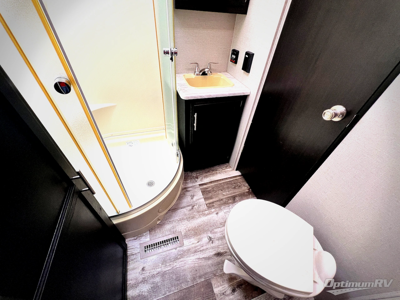 2019 Venture Stratus Ultra-Lite SR261VRK Photo 13