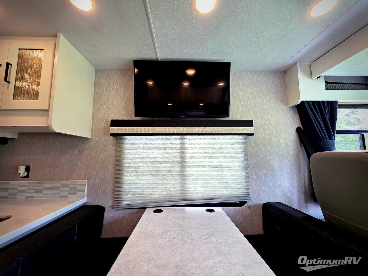 2023 Coachmen Pursuit 27XPS Photo 9