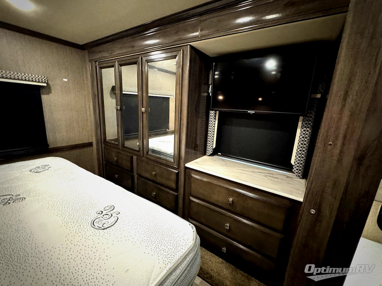 2021 Holiday Rambler Admiral 34J Photo 23