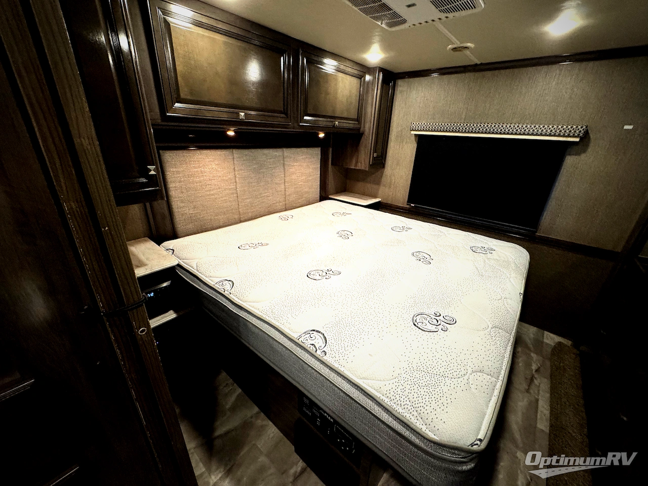 2021 Holiday Rambler Admiral 34J Photo 22