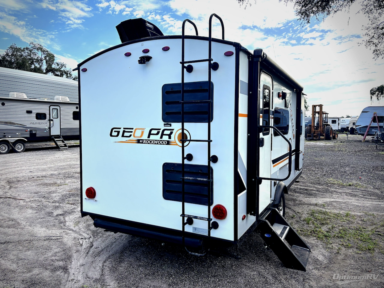 2020 Forest River Rockwood GEO Pro 19FBS Photo 2