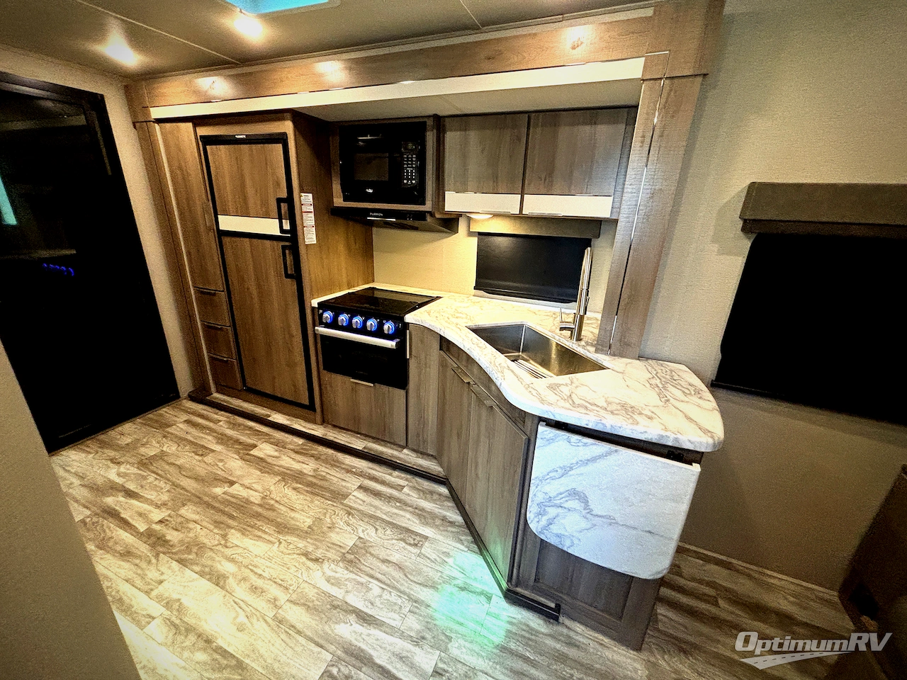 2021 Grand Design Imagine XLS 24MPR Photo 10