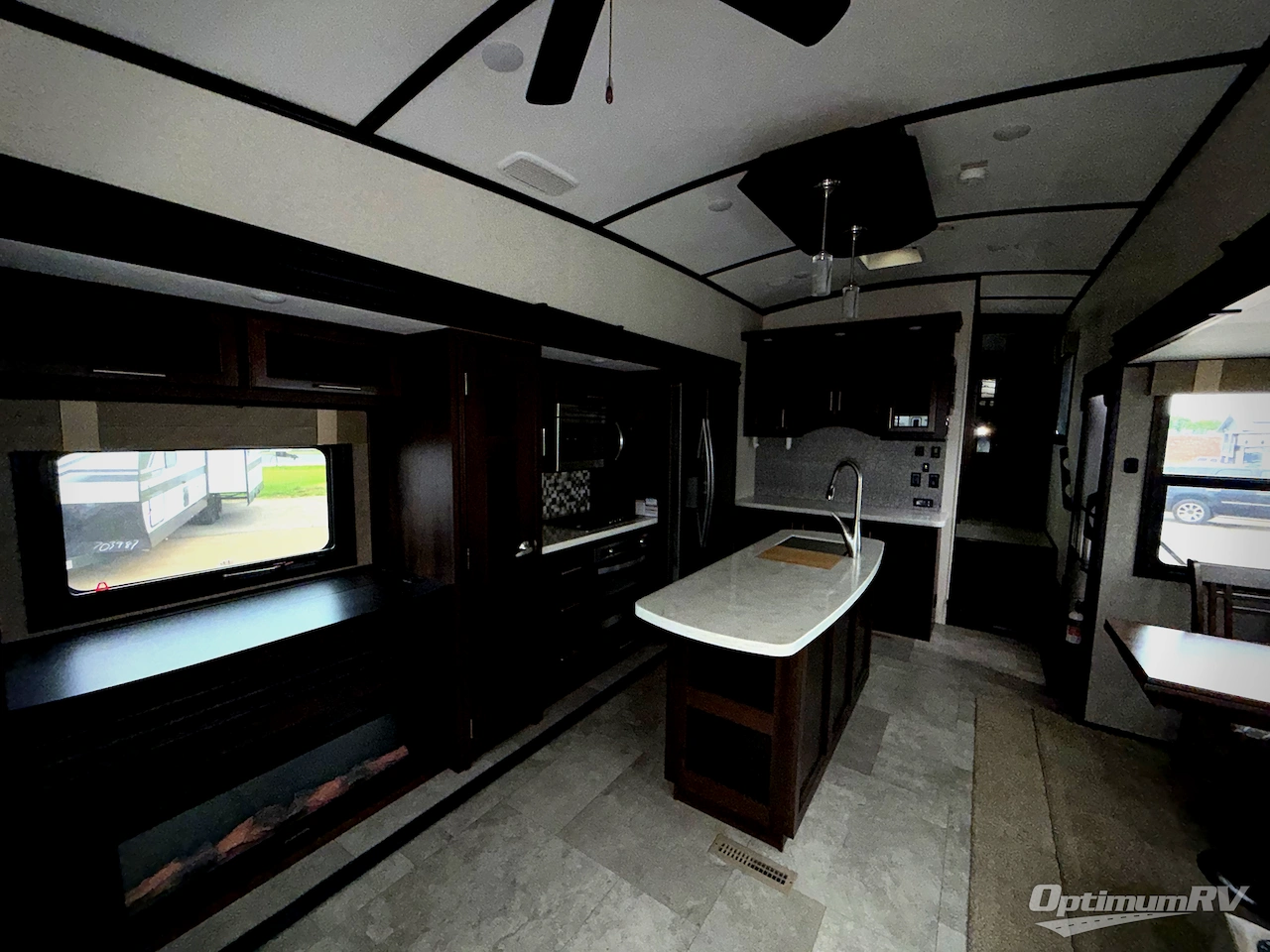 2018 Jayco North Point 315RLTS Photo 7
