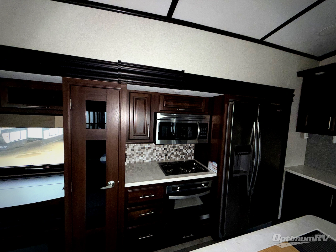 2018 Jayco North Point 315RLTS Photo 11