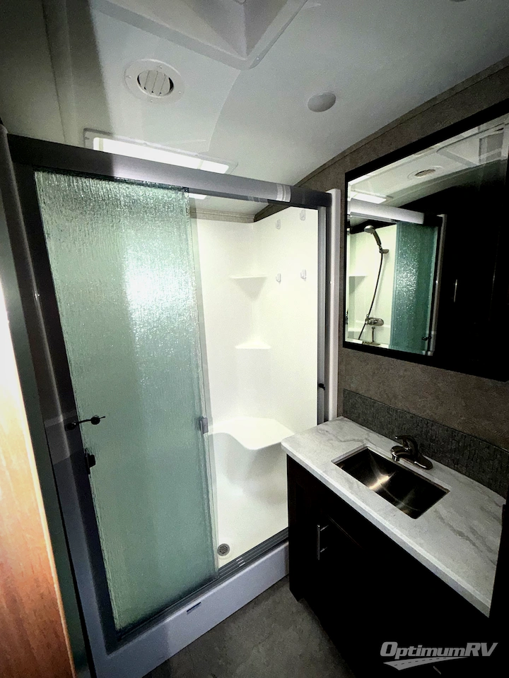 2018 Jayco North Point 315RLTS Photo 15