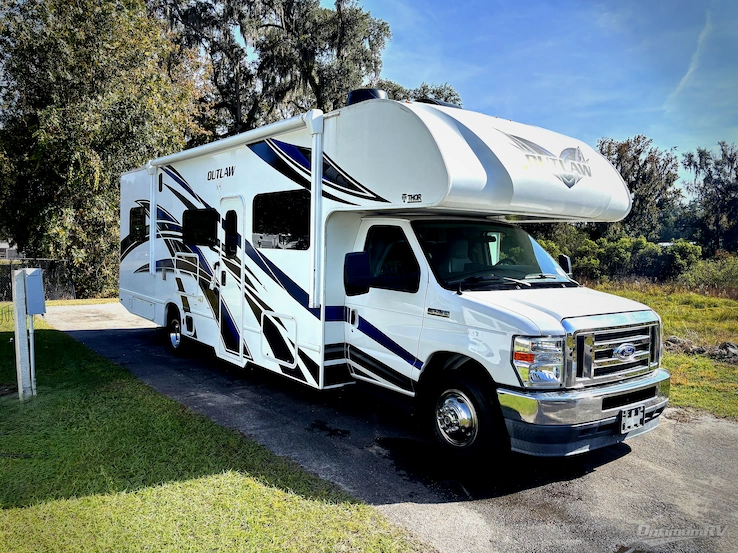 2021 Thor Outlaw 29J RV Photo 1