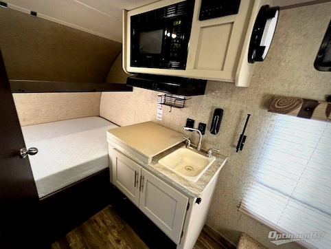 2017 Forest River Cherokee Wolf Pup 17RP RV Photo 4