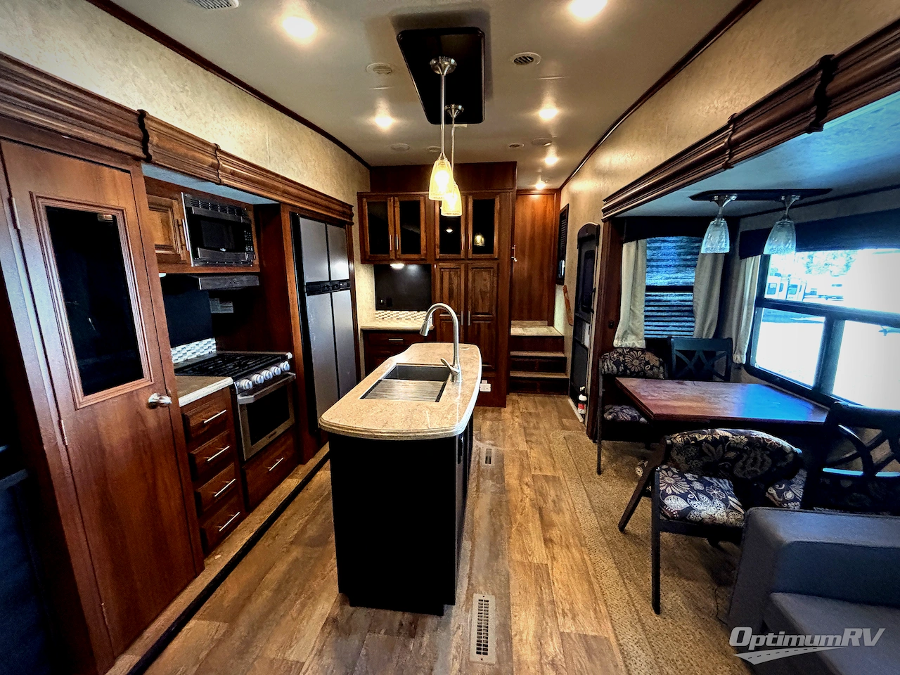 2018 Jayco Eagle 321RSTS Photo 11