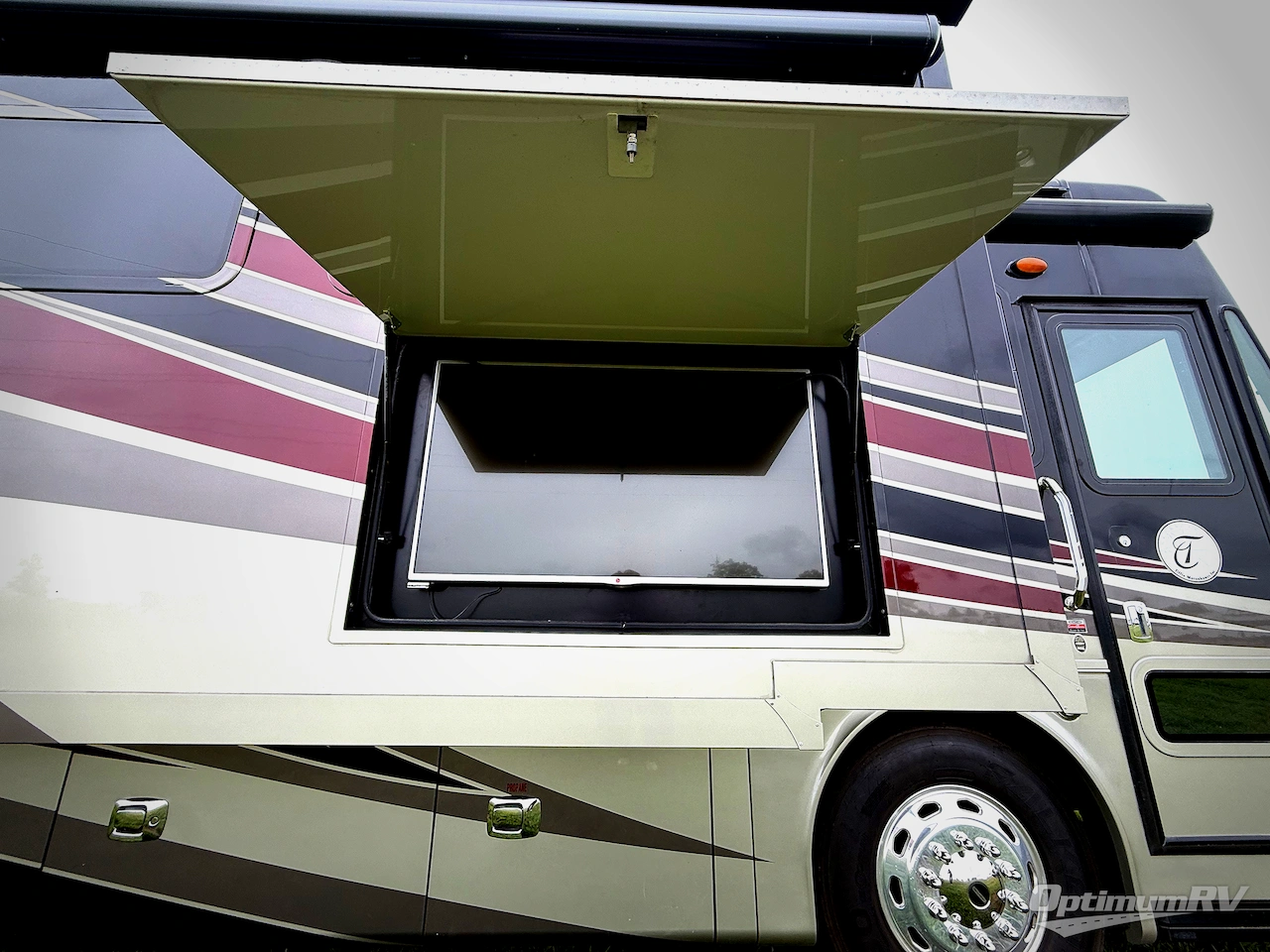 2014 Tiffin Phaeton 36 GH Photo 25