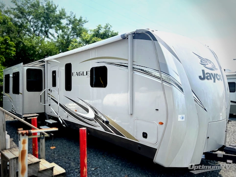 Used 2017 Jayco Eagle 338RETS Featured Photo