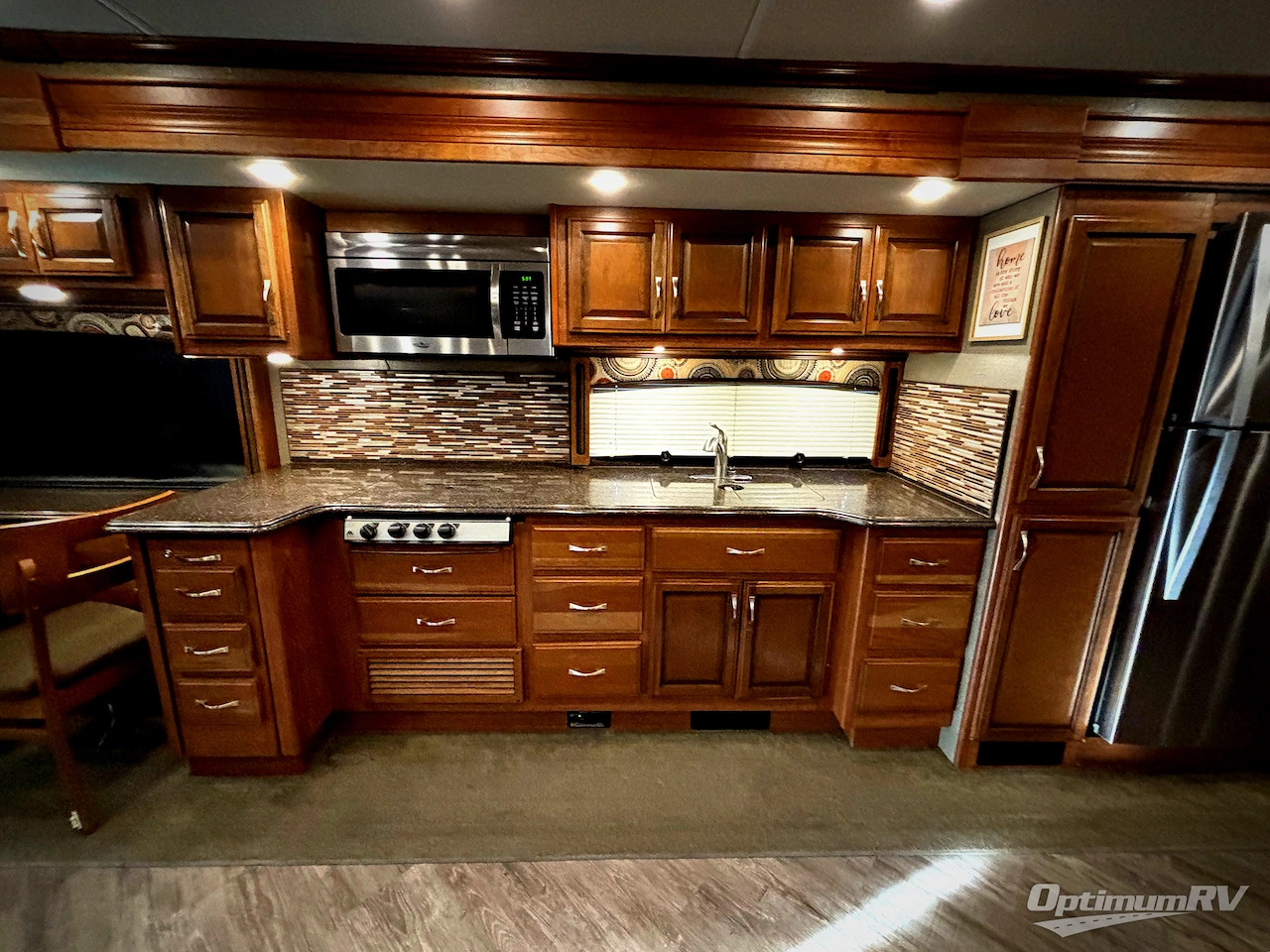 2017 Fleetwood Pace Arrow LXE 38F Photo 5