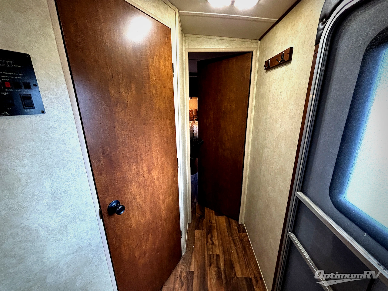 2014 Forest River Salem Hemisphere Lite 282RK Photo 7