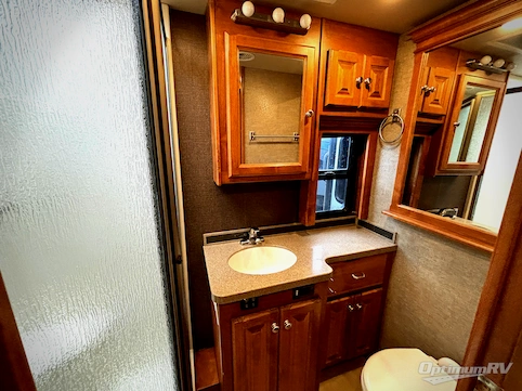2017 Tiffin Allegro RED 38 QBA RV Photo 3