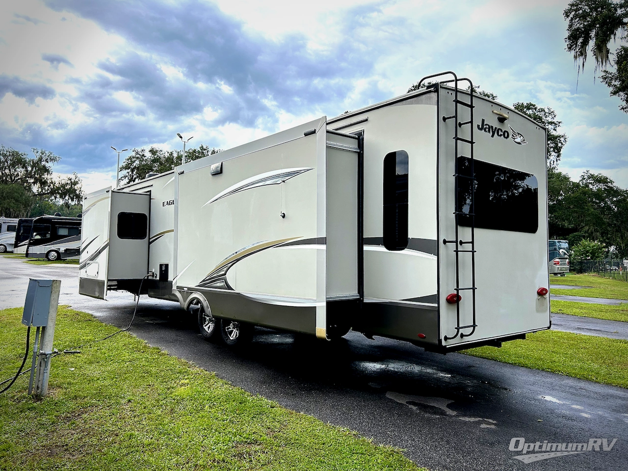 2020 Jayco Eagle 338RETS Photo 3