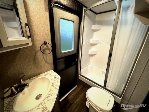 2021 Jayco Jay Feather 27BHB RV Photo 4