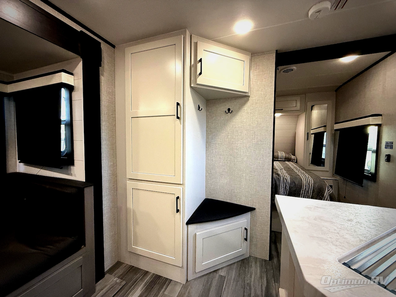 2024 Jayco Jay Feather 27BHB Photo 6