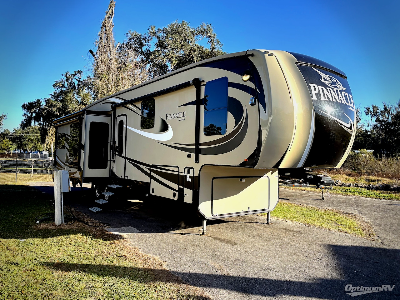 2017 Jayco Pinnacle 36KPTS Photo 1
