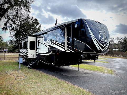 Used 2020 DRV Luxury Suites FullHouse JX450 Featured Photo