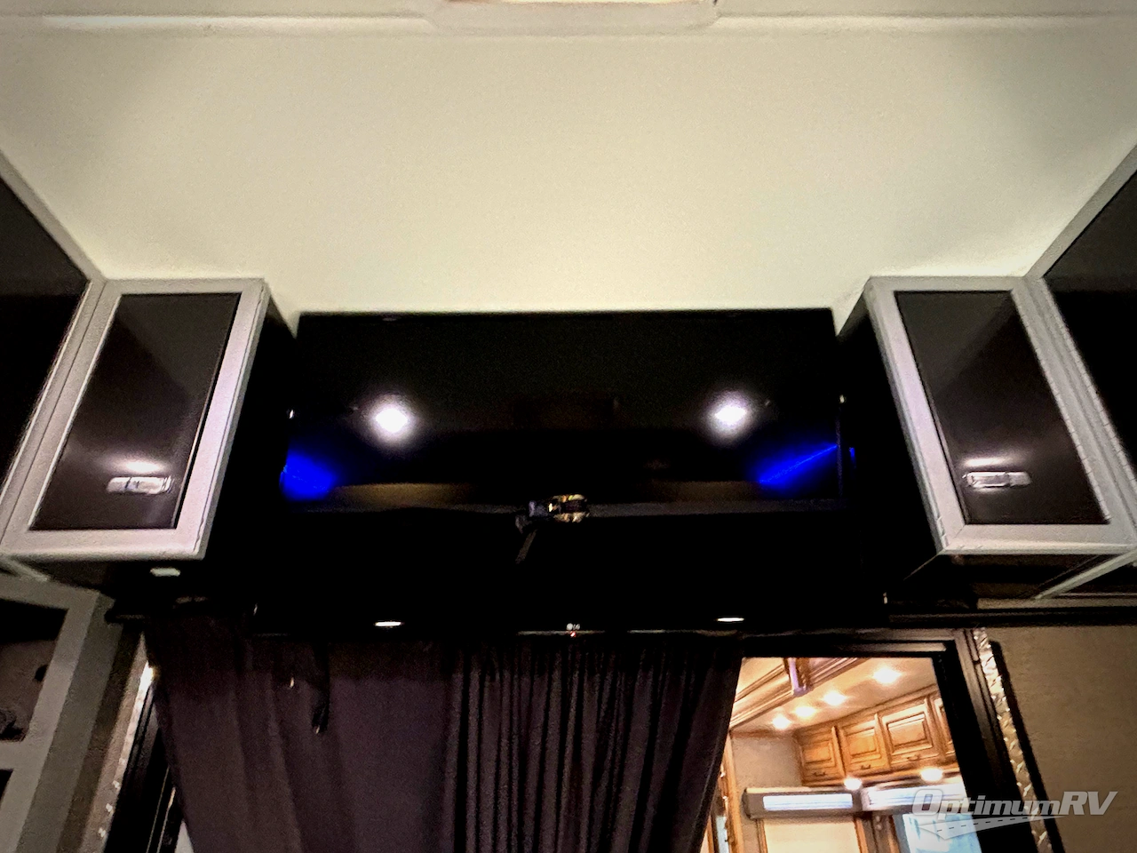 2020 DRV Luxury Suites FullHouse JX450 Photo 22