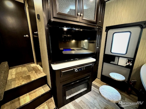 2019 Heartland Gravity GR3772 RV Photo 3