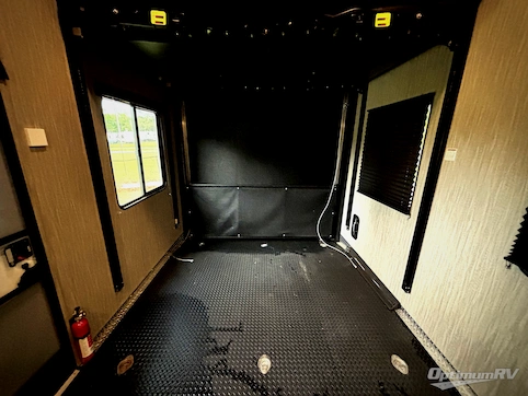 2019 Heartland Gravity GR3772 RV Photo 4