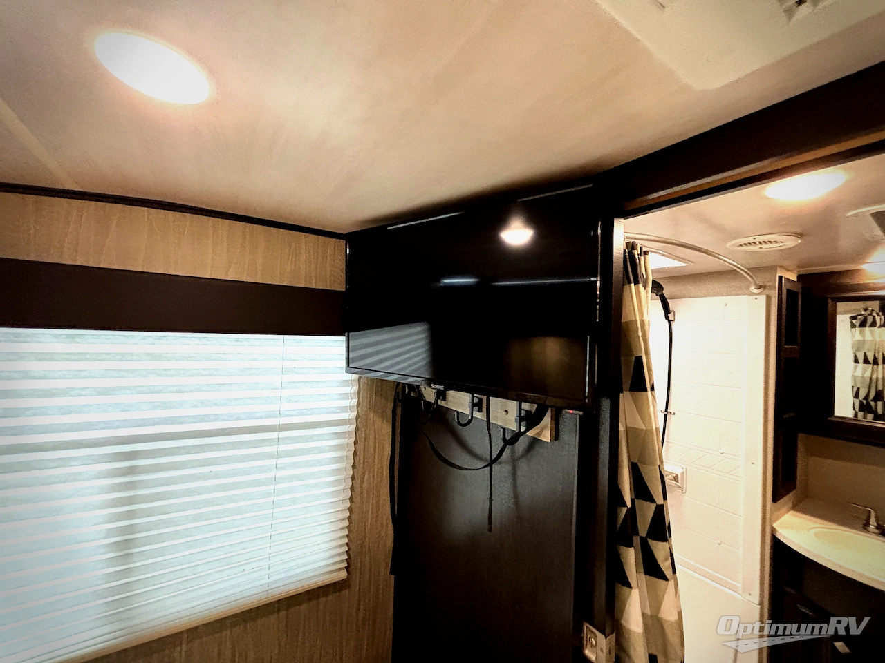 2019 Heartland Gravity GR3772 Photo 10