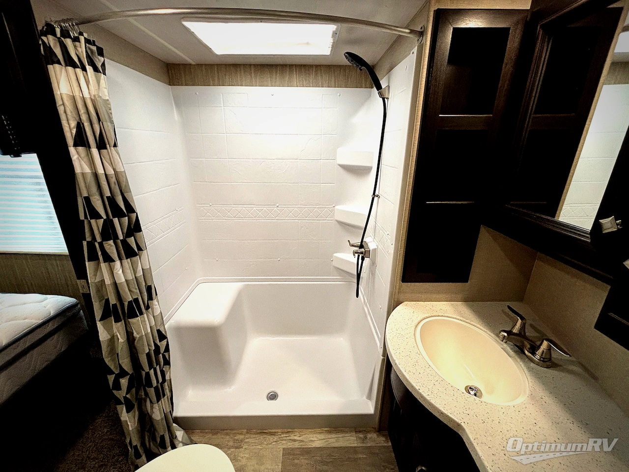 2019 Heartland Gravity GR3772 Photo 11