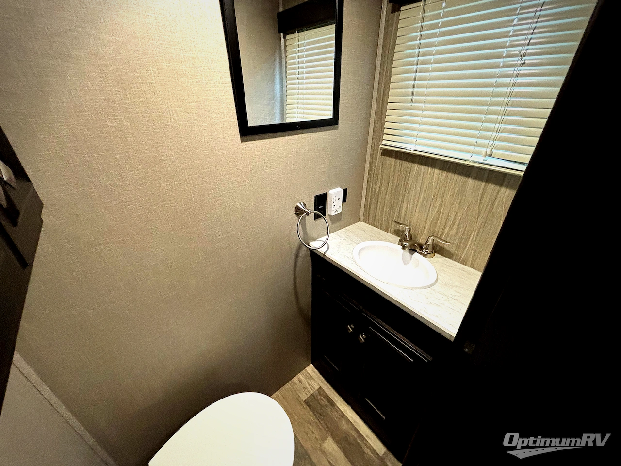 2019 Heartland Gravity GR3772 Photo 23