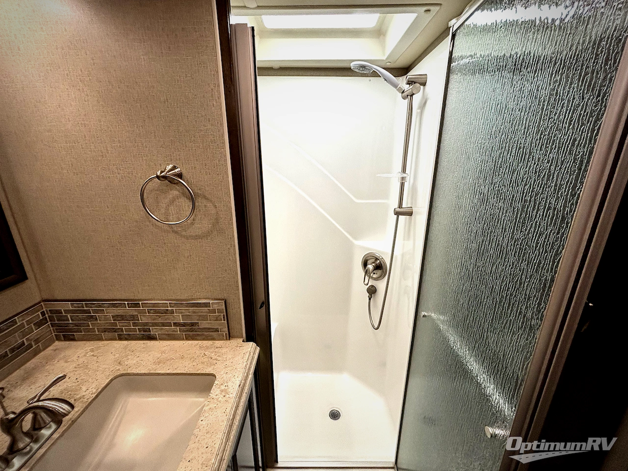 2019 Holiday Rambler Endeavor 38W Photo 24