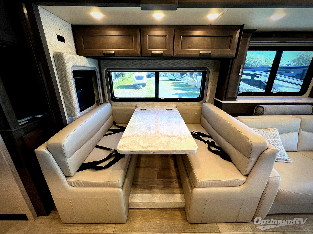 2023 Thor Aria 3901 Photo 10